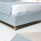 Yulia Chesterfield Bed